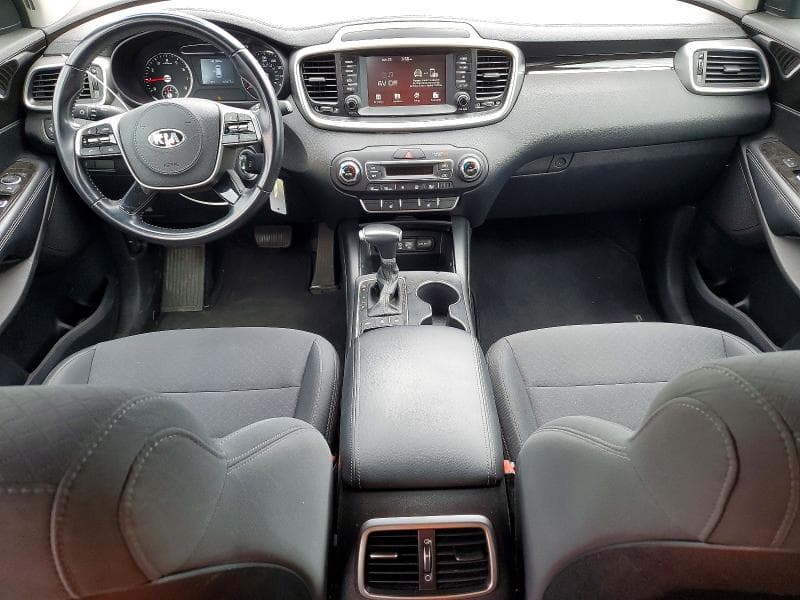 2020 KIA SORENTO LX 8