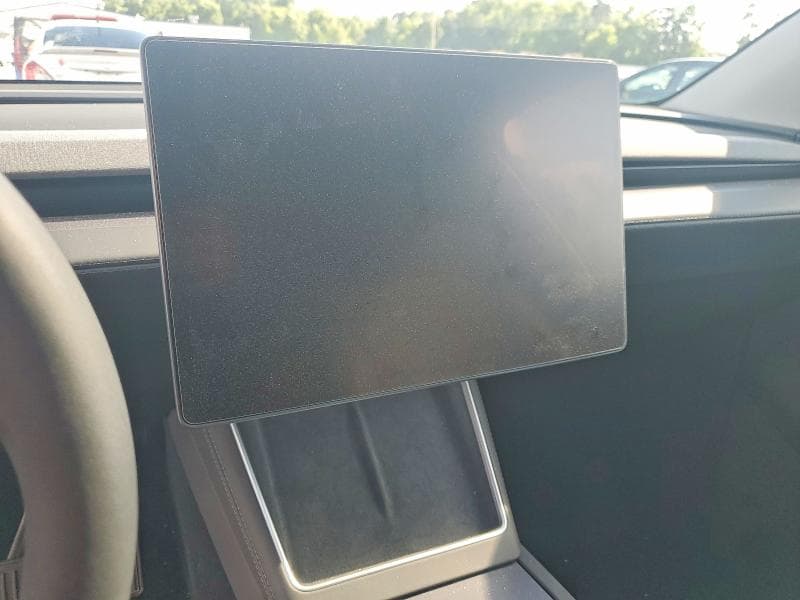 2026 TESLA MODEL Y 9
