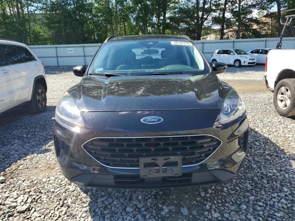 2021 FORD ESCAPE SE 5