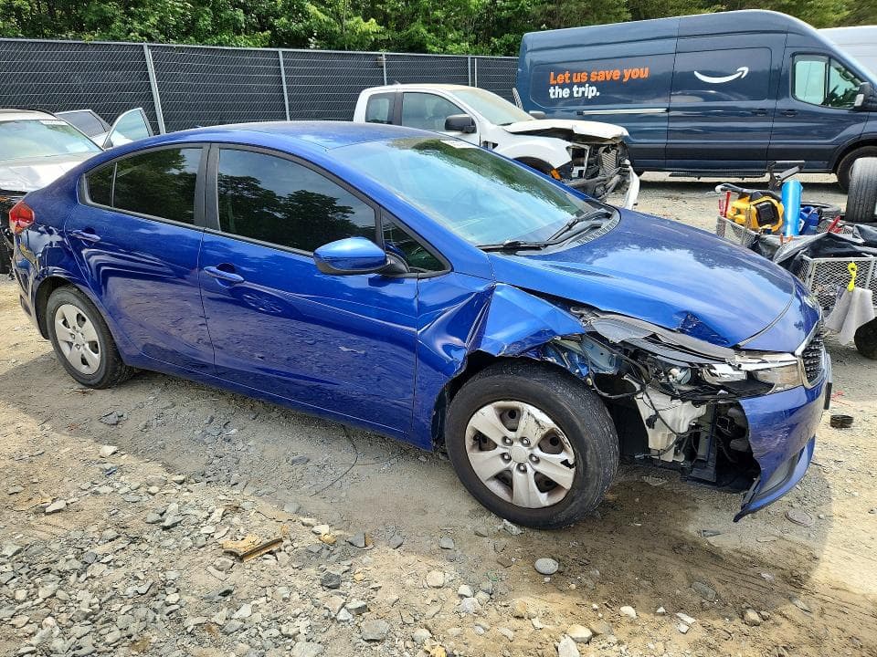 2017 KIA FORTE LX 4