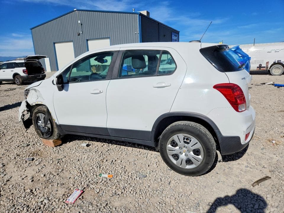 2017 CHEVROLET TRAX LS 2