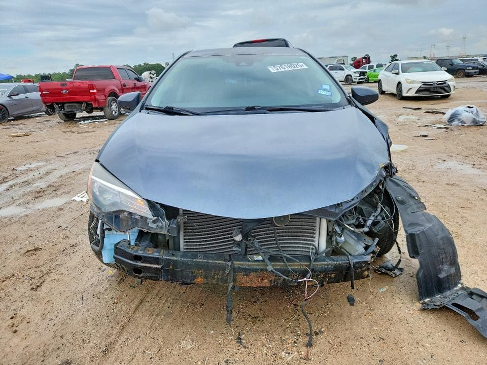 2017 TOYOTA COROLLA LE 5