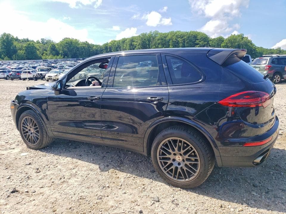 2018 PORSCHE CAYENNE 2