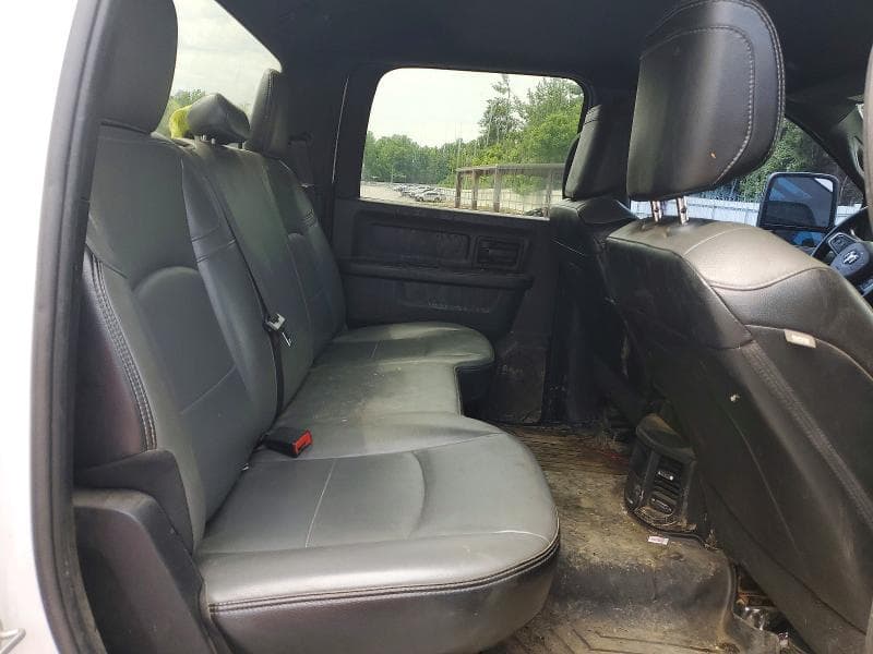 2023 RAM 2500 10
