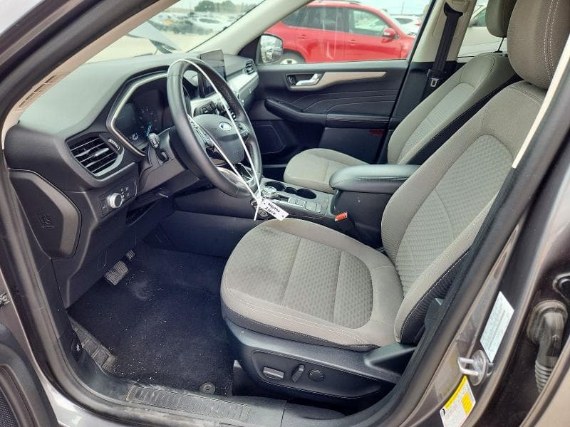 2021 FORD ESCAPE SE 7