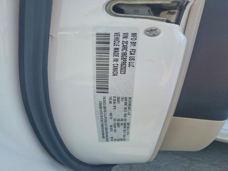 2023 CHRYSLER PACIFICA TOURING L 13