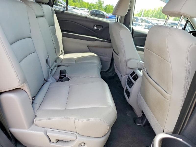 2020 HONDA PILOT TOURING 11