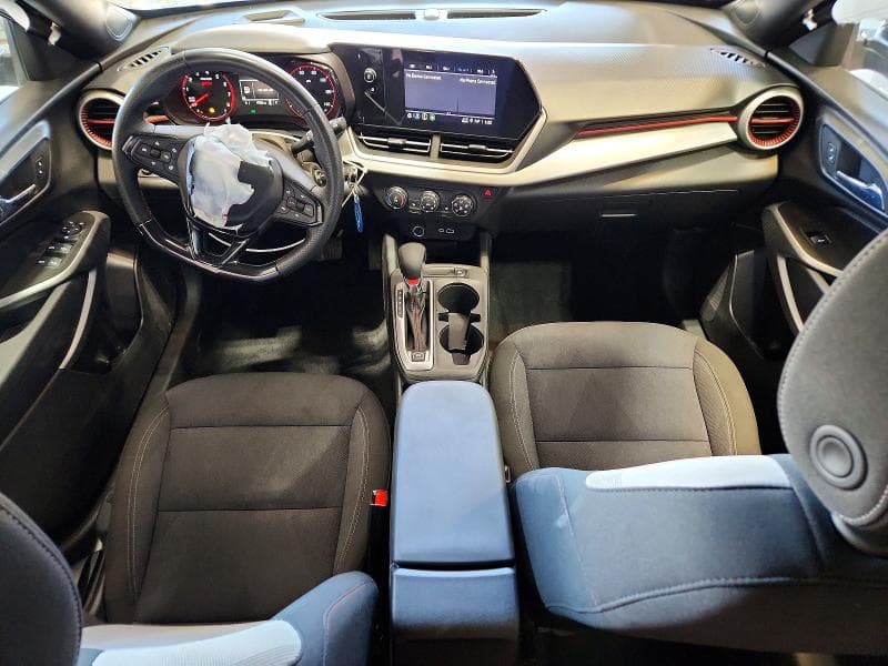 2024 CHEVROLET TRAX 1RS 8