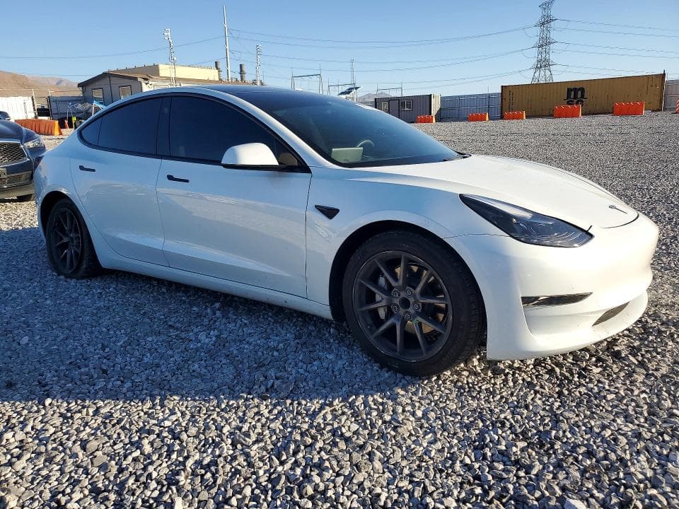 2023 TESLA MODEL 3 4