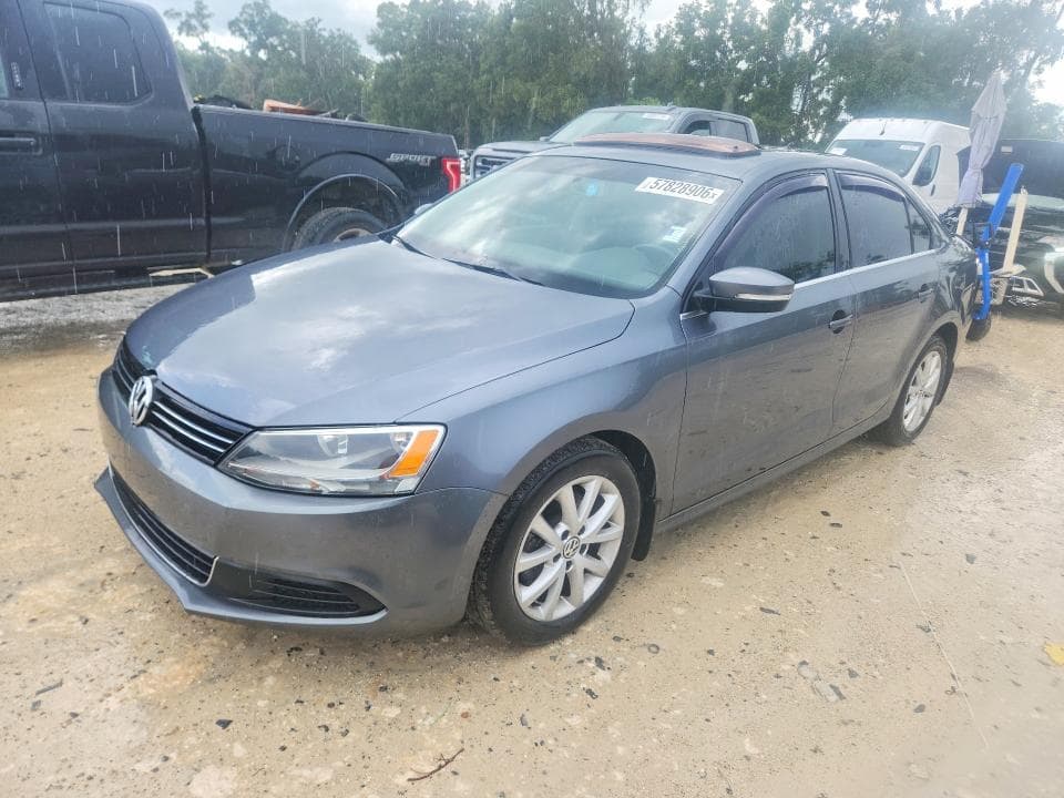 2014 VOLKSWAGEN JETTA SE - 1