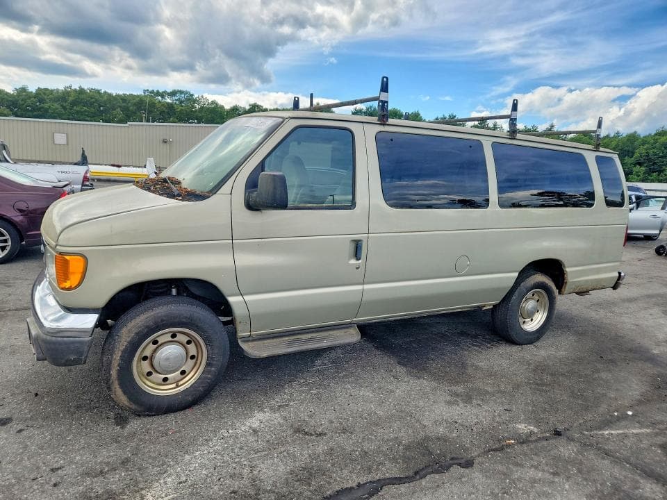 2004 FORD E 350 - 1