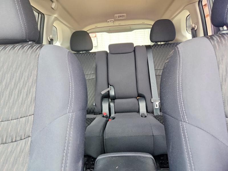 2019 NISSAN ROGUE S 10