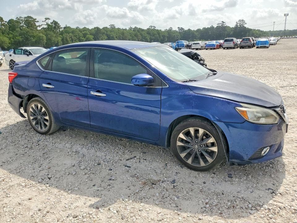 2019 NISSAN SENTRA SV 4