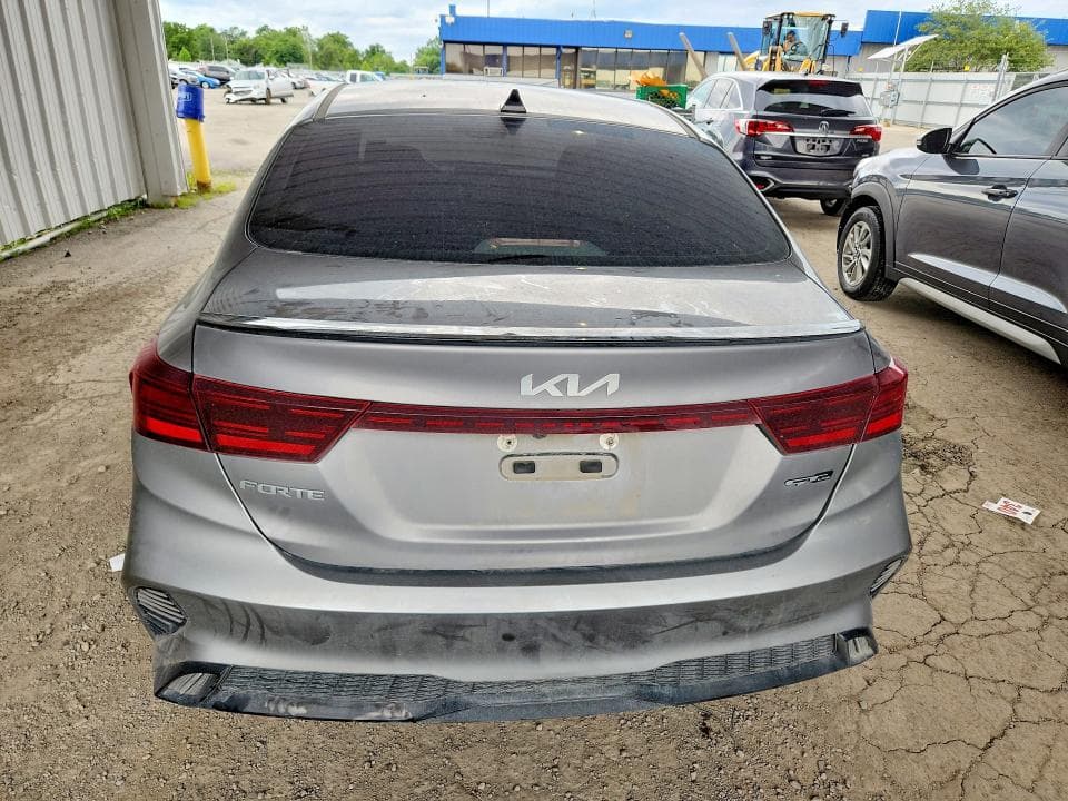 2024 KIA FORTE GT LINE 6