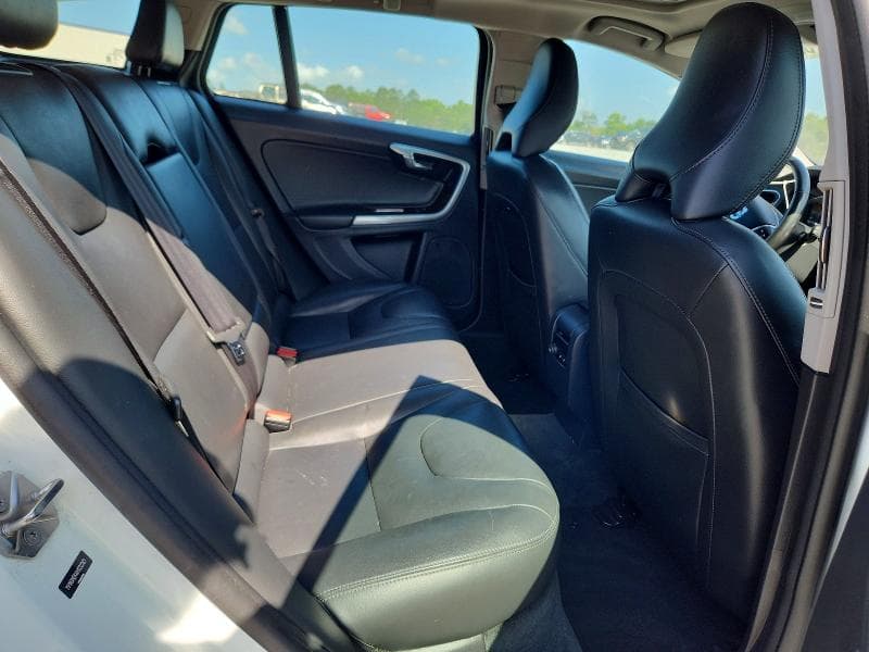 2017 VOLVO V60 T5 PREMIER 10