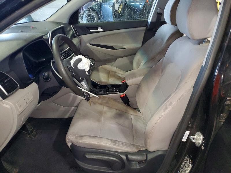 2021 HYUNDAI TUCSON SE 7