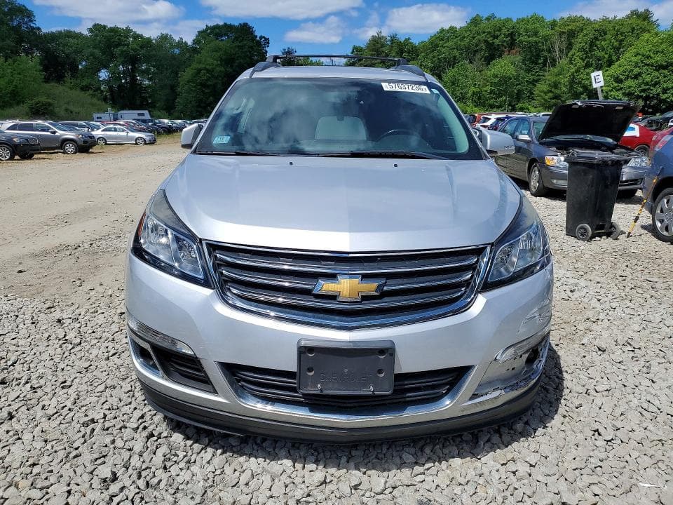 2017 CHEVROLET TRAVERSE LT 5