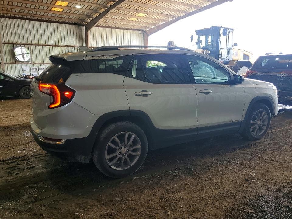 2022 GMC TERRAIN SLT 3