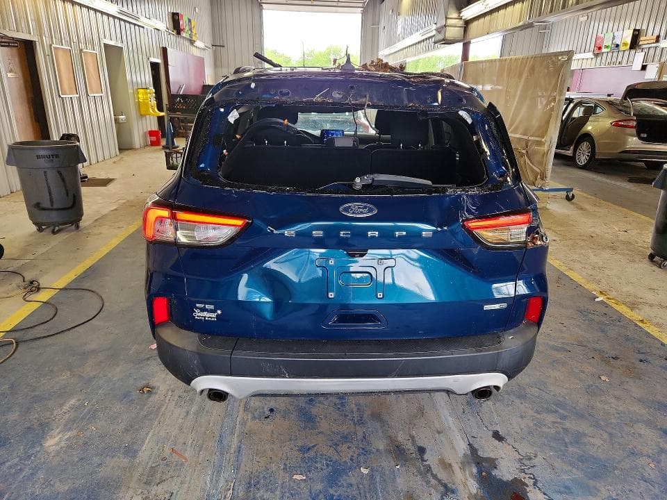 2020 FORD ESCAPE SE 6