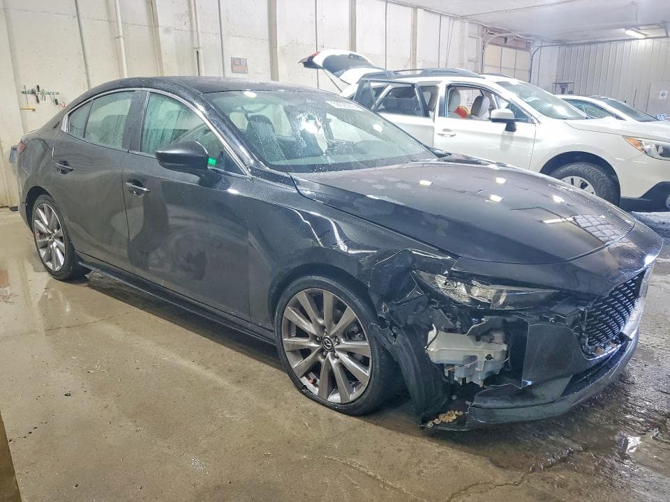 2021 MAZDA 3 SELECT 4