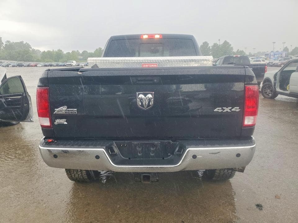 2018 RAM 3500 SLT 6