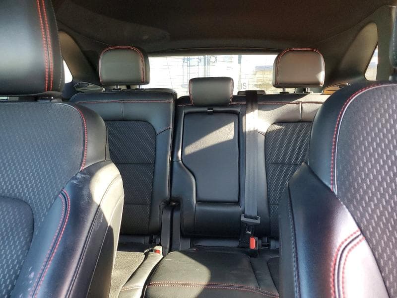 2025 FORD ESCAPE ST LINE 10