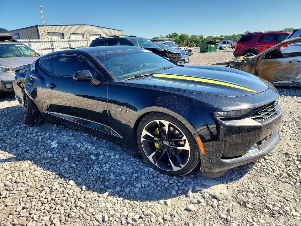 2021 CHEVROLET CAMARO LT 4