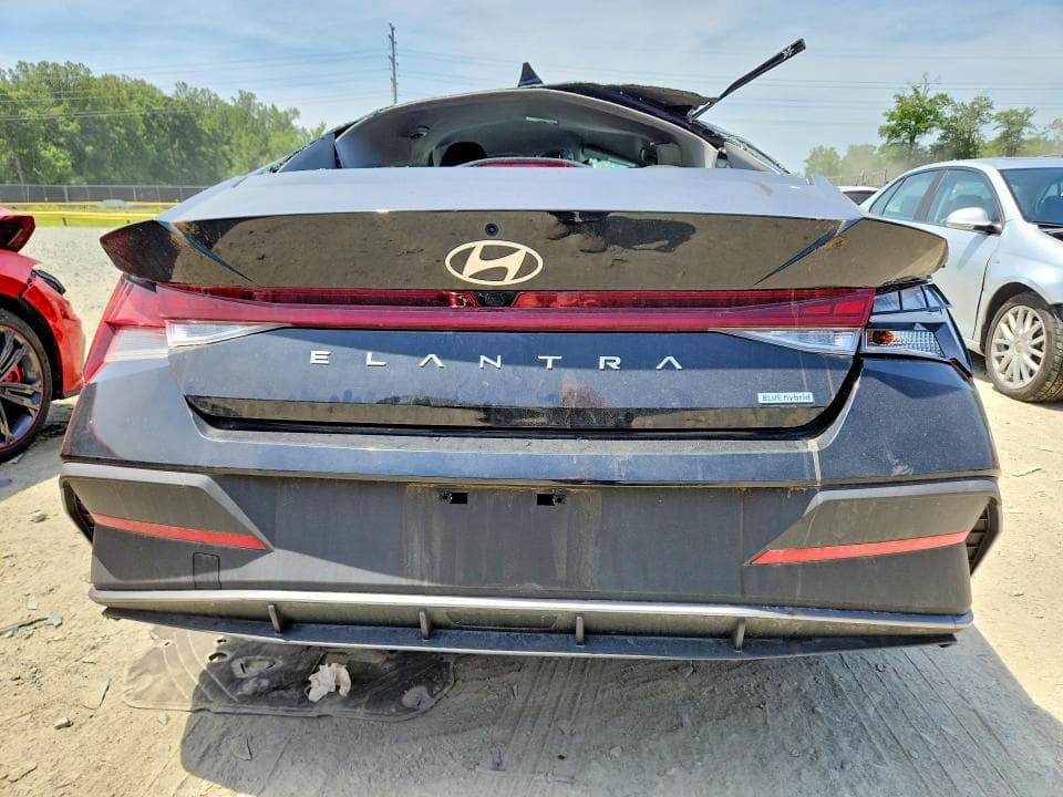 2024 HYUNDAI ELANTRA BLUE 6