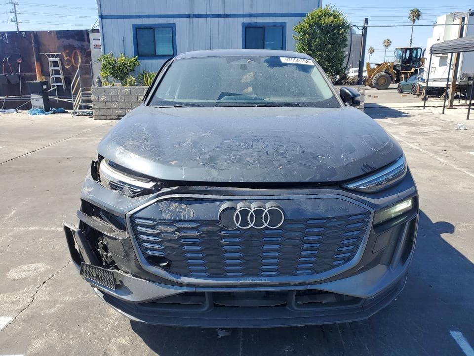 2025 AUDI Q6 E-TRON SPORTBACK PREMIUM PLUS 5