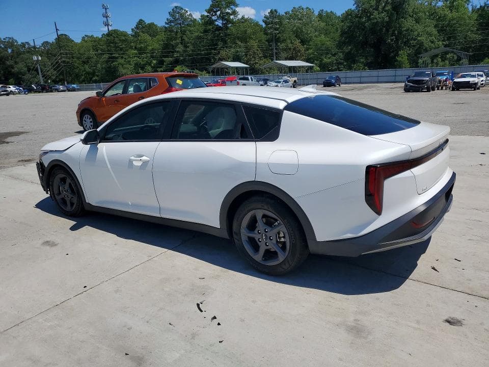 2025 KIA K4 LXS 2