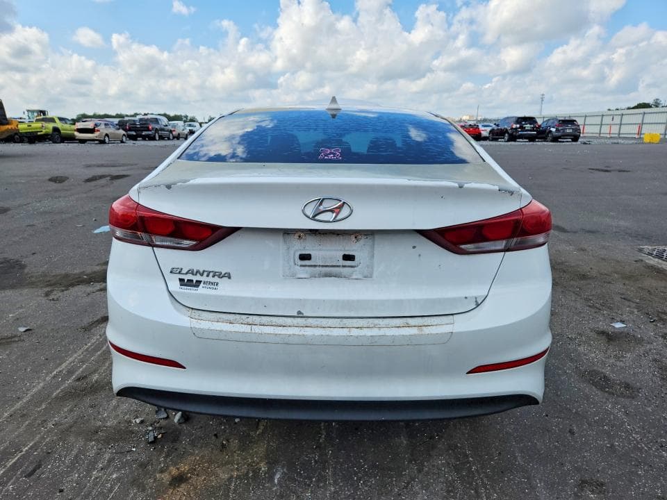2018 HYUNDAI ELANTRA SEL 6