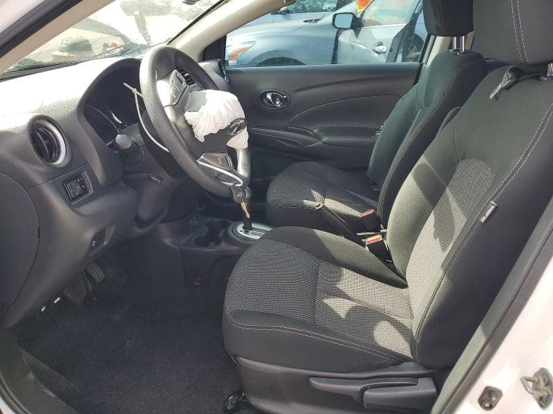 2019 NISSAN VERSA SV 7