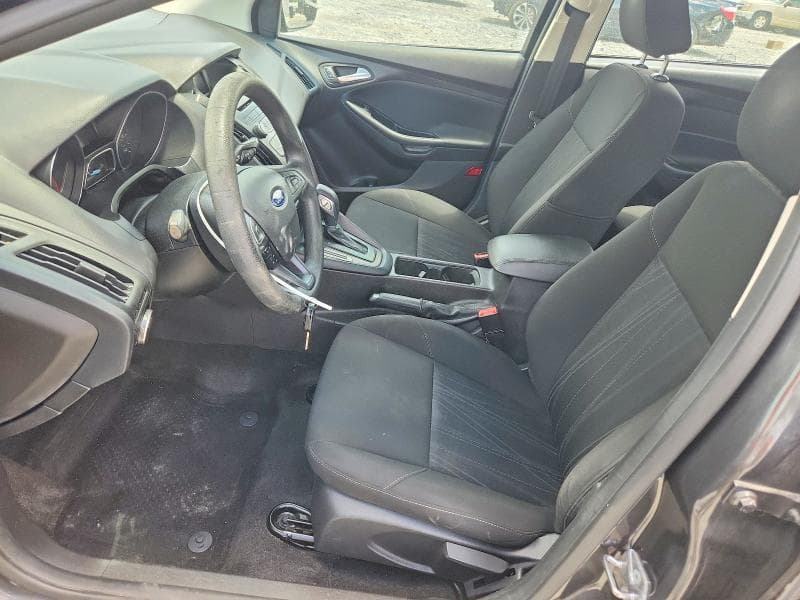 2017 FORD FOCUS SE 7