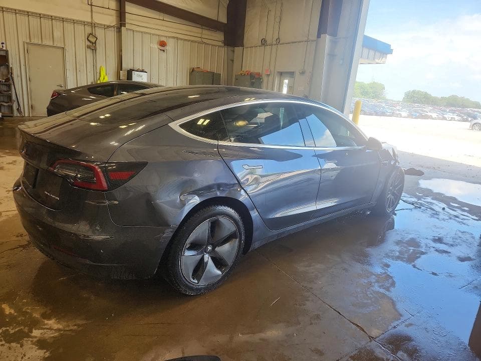 2019 TESLA MODEL 3 3
