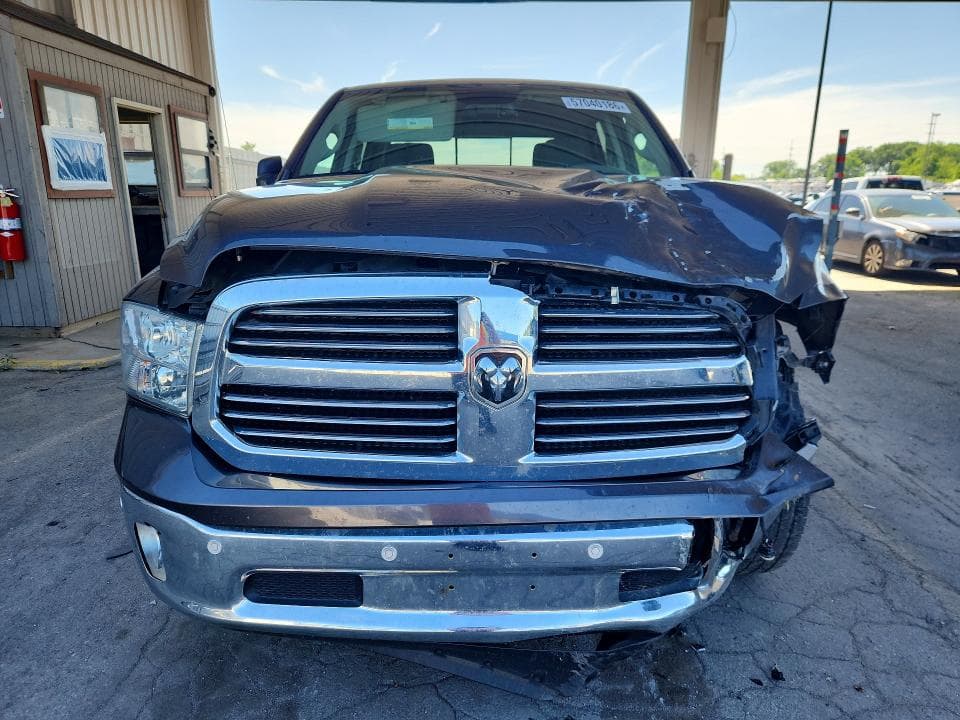 2018 RAM 1500 SLT 5