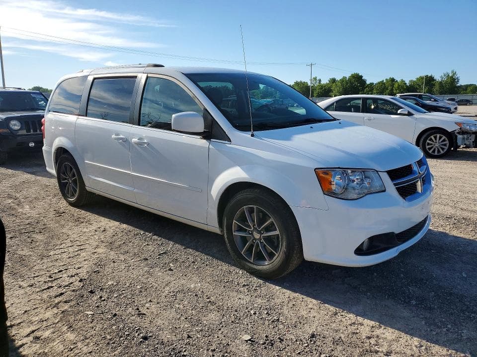 2017 DODGE GRAND CARAVAN SXT 4