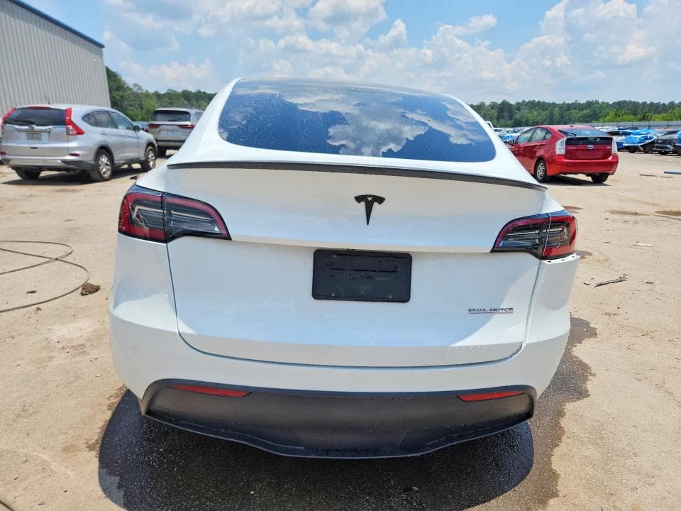2023 TESLA MODEL Y 6