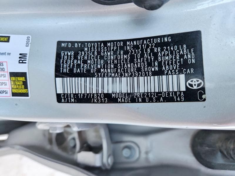 2022 TOYOTA COROLLA LE 12