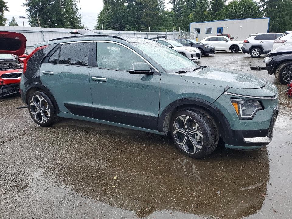 2024 KIA NIRO SX TOURING 4