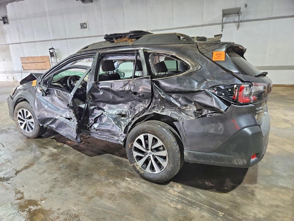 2025 SUBARU OUTBACK PREMIUM 2