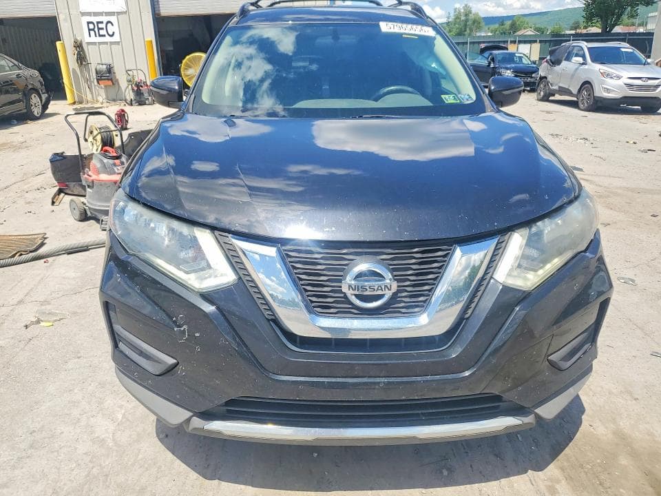 2017 NISSAN ROGUE SV 5