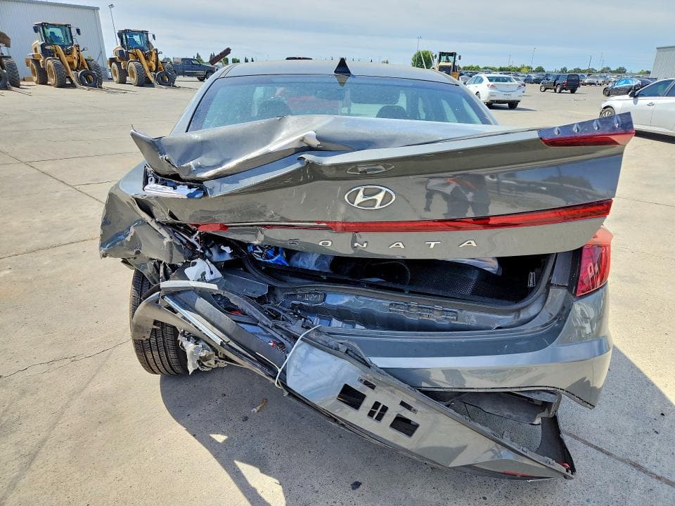 2022 HYUNDAI SONATA SE 6