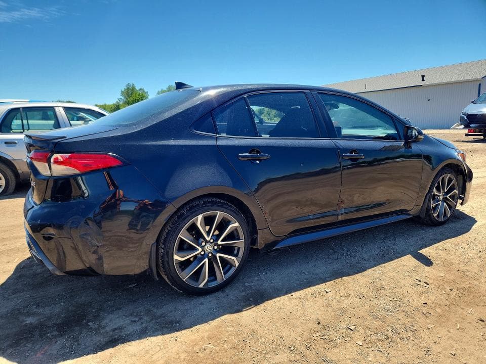 2020 TOYOTA COROLLA SE 3