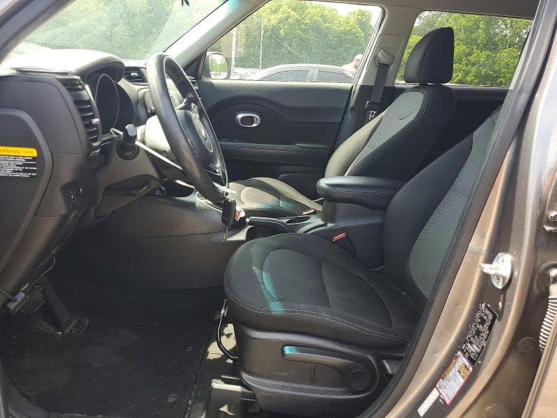 2017 KIA SOUL + 7