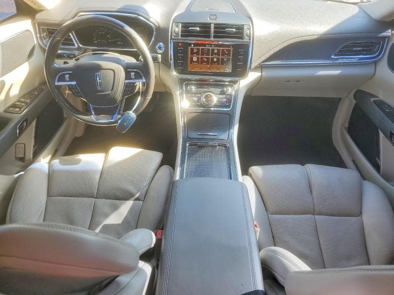 2017 LINCOLN CONTINENTAL SELECT 8