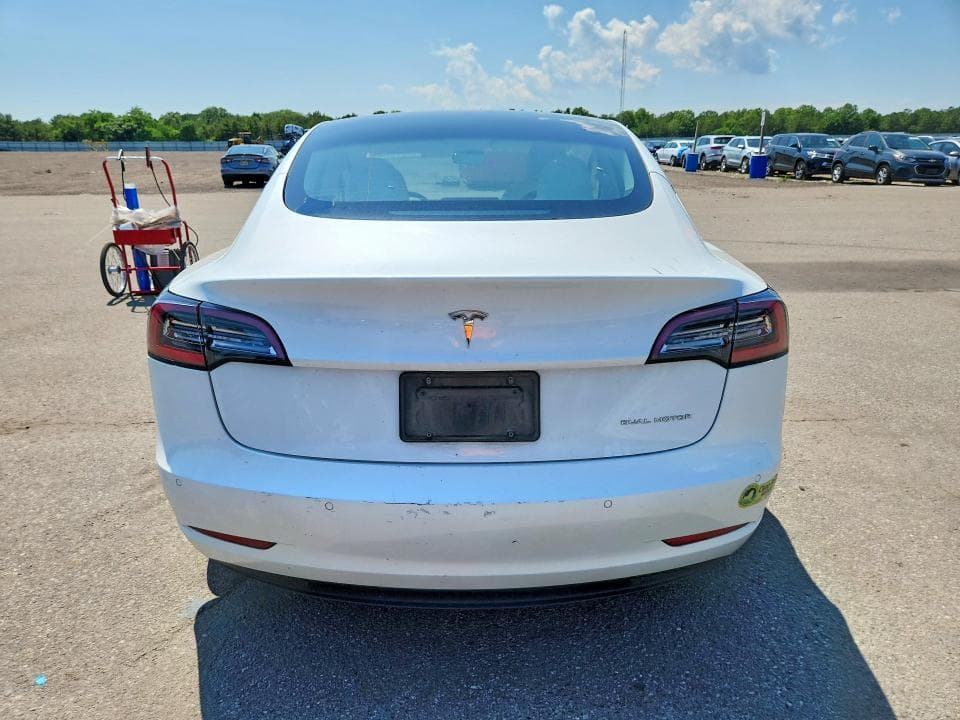 2022 TESLA MODEL 3 6