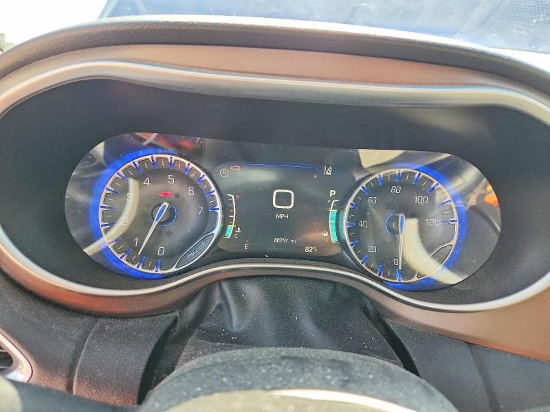 2019 CHRYSLER PACIFICA TOURING L PLUS 9