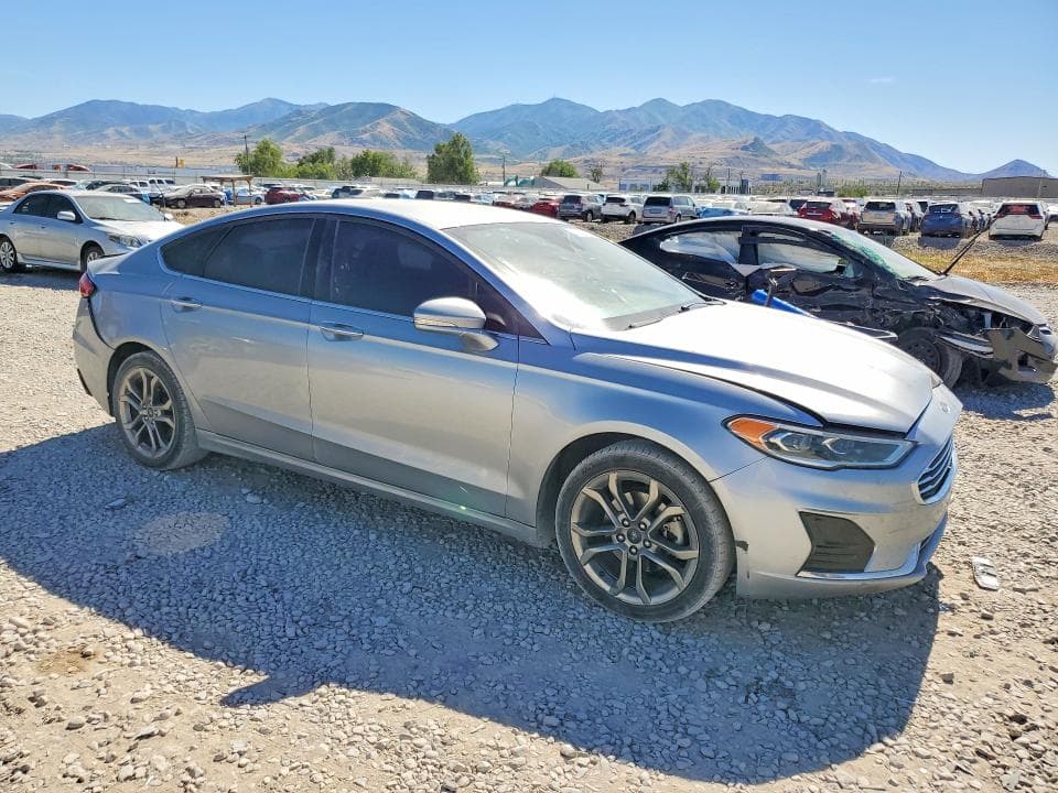 2020 FORD FUSION SEL 4