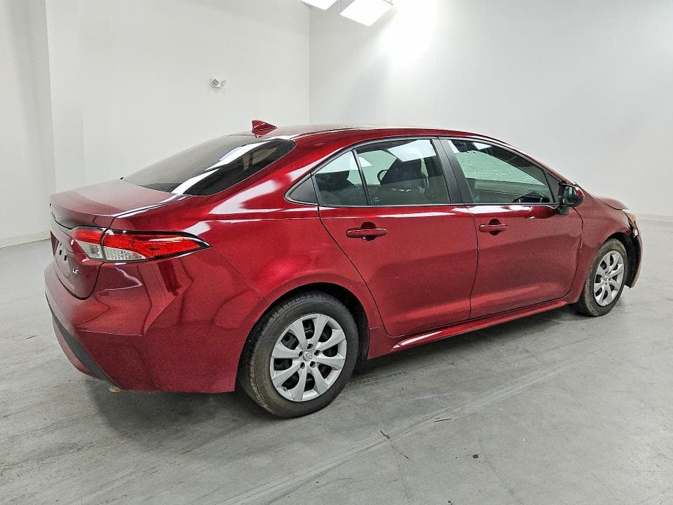 2022 TOYOTA COROLLA LE 3