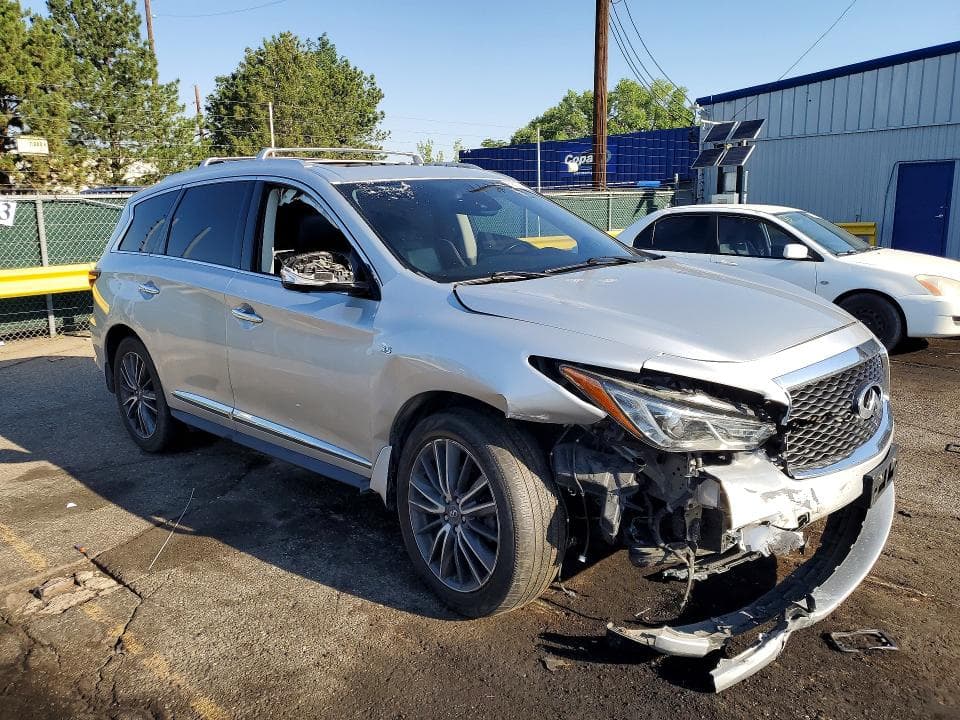 2017 INFINITI QX60 BASE 4